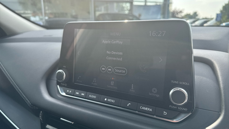 Nissan Qashqai 1.3 DiG-T MH Acenta Premium 5dr Petrol Hatchback